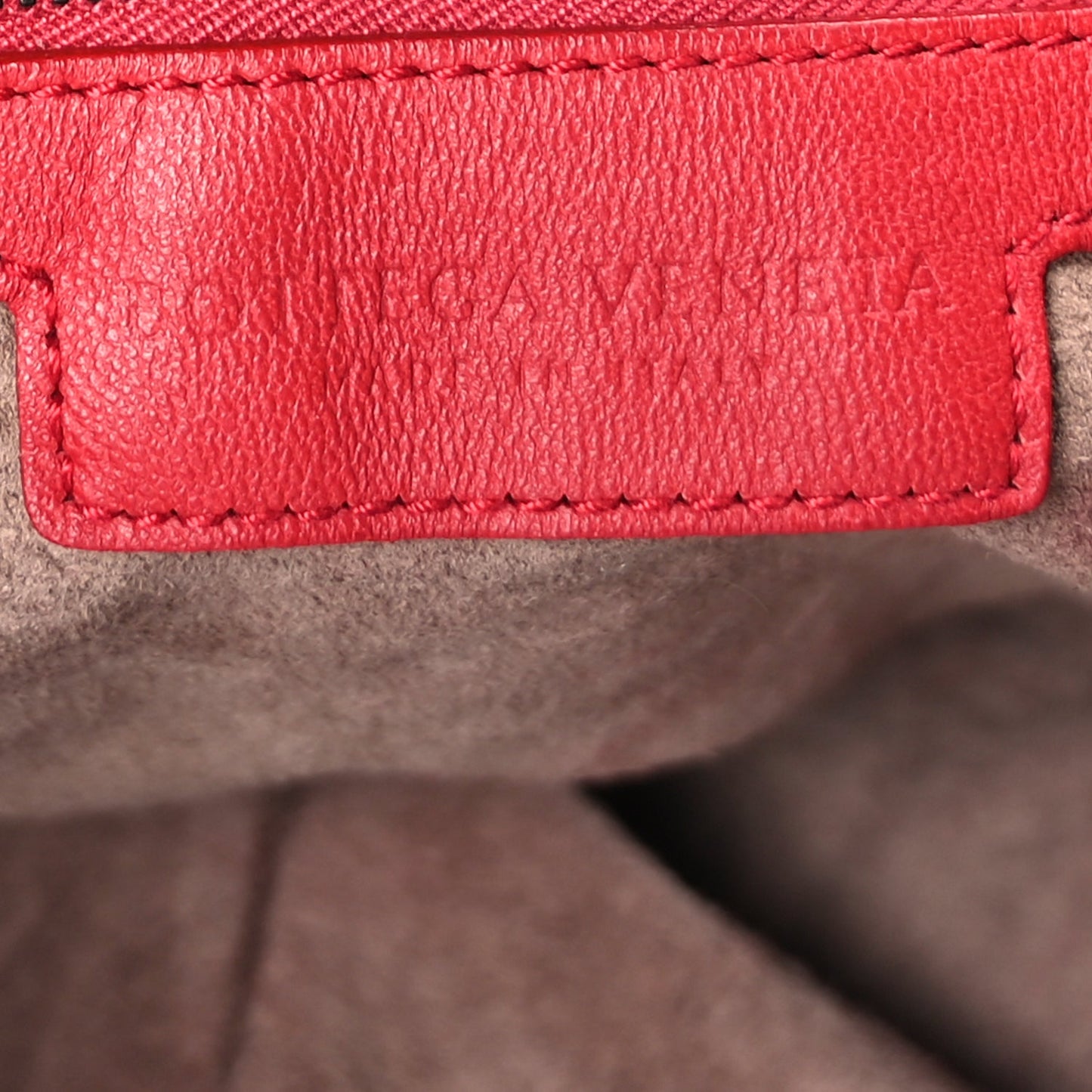 Bottega Veneta Nappa Intrecciato Medium Veneta Hobo Fraise