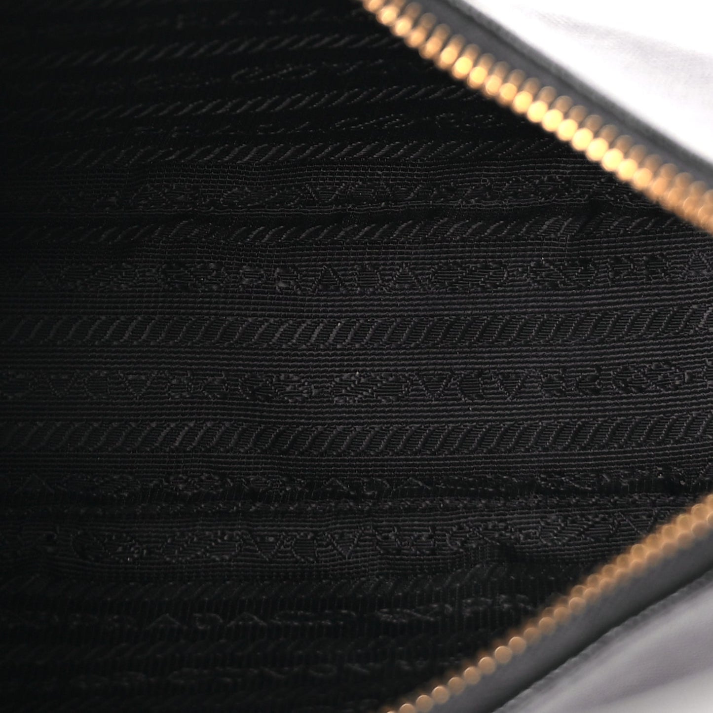 Prada Saffiano Lux Re-Edition 2005 Shoulder Bag Black