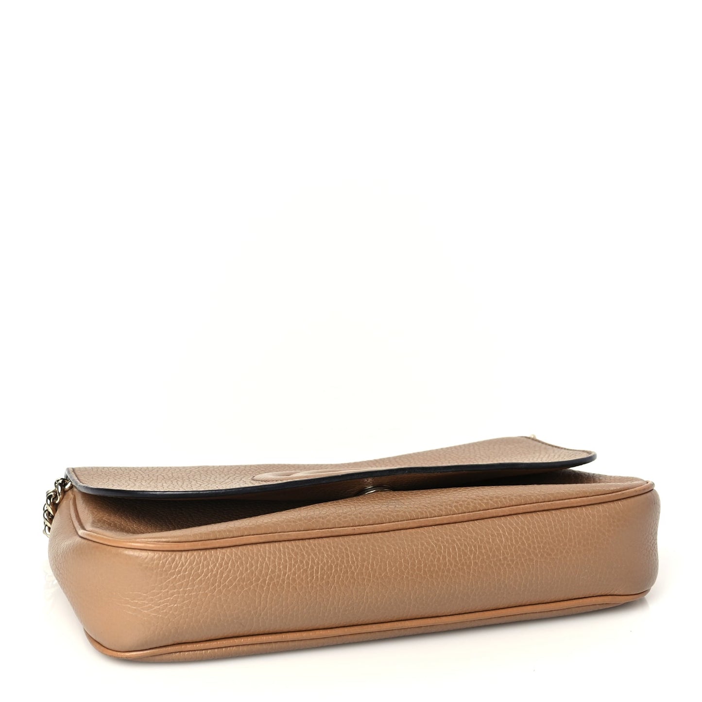 Gucci Pebbled Calfskin Medium Soho Flap Crossbody Camelia