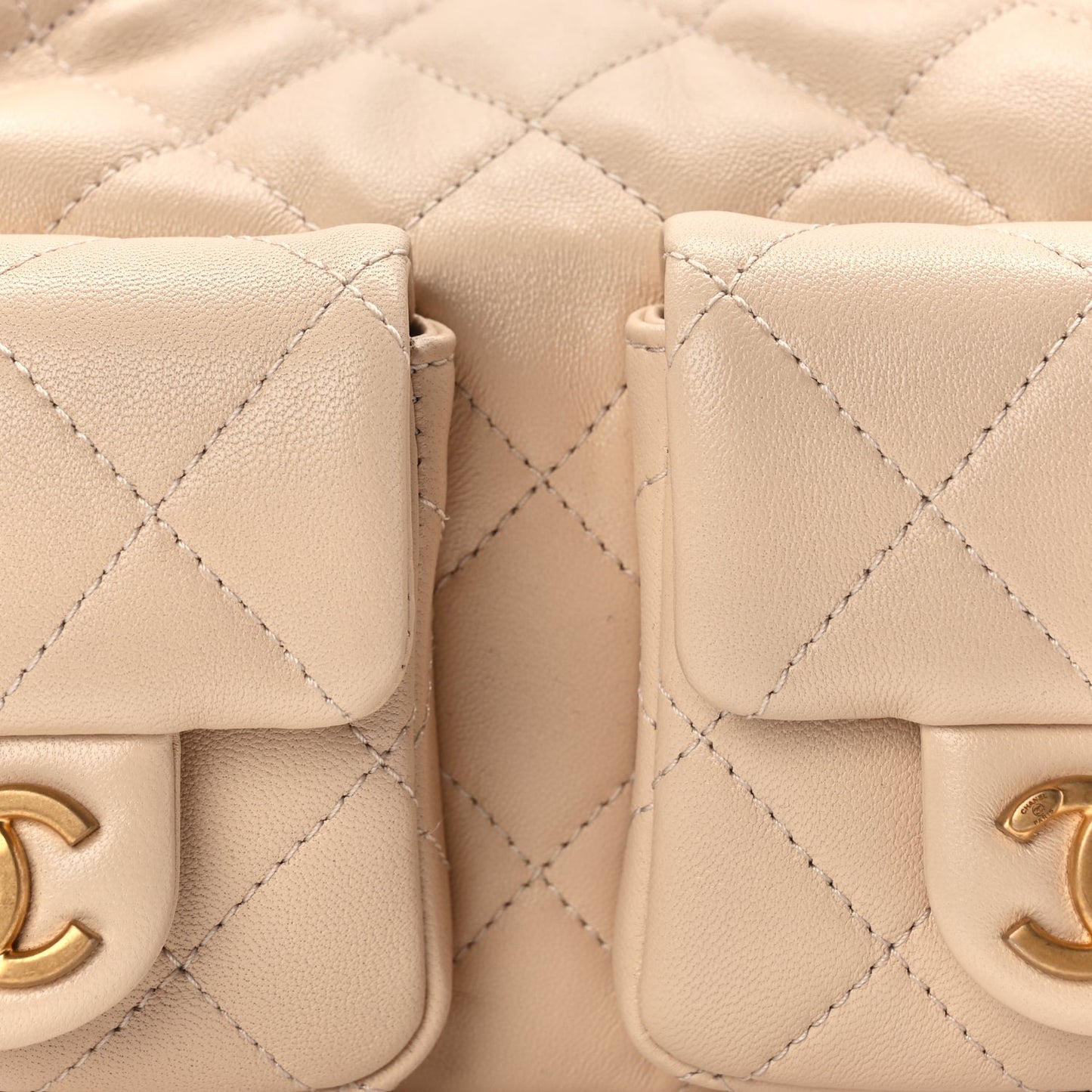 Chanel Shiny Lambskin Quilted Trendy Pockets Hobo Beige