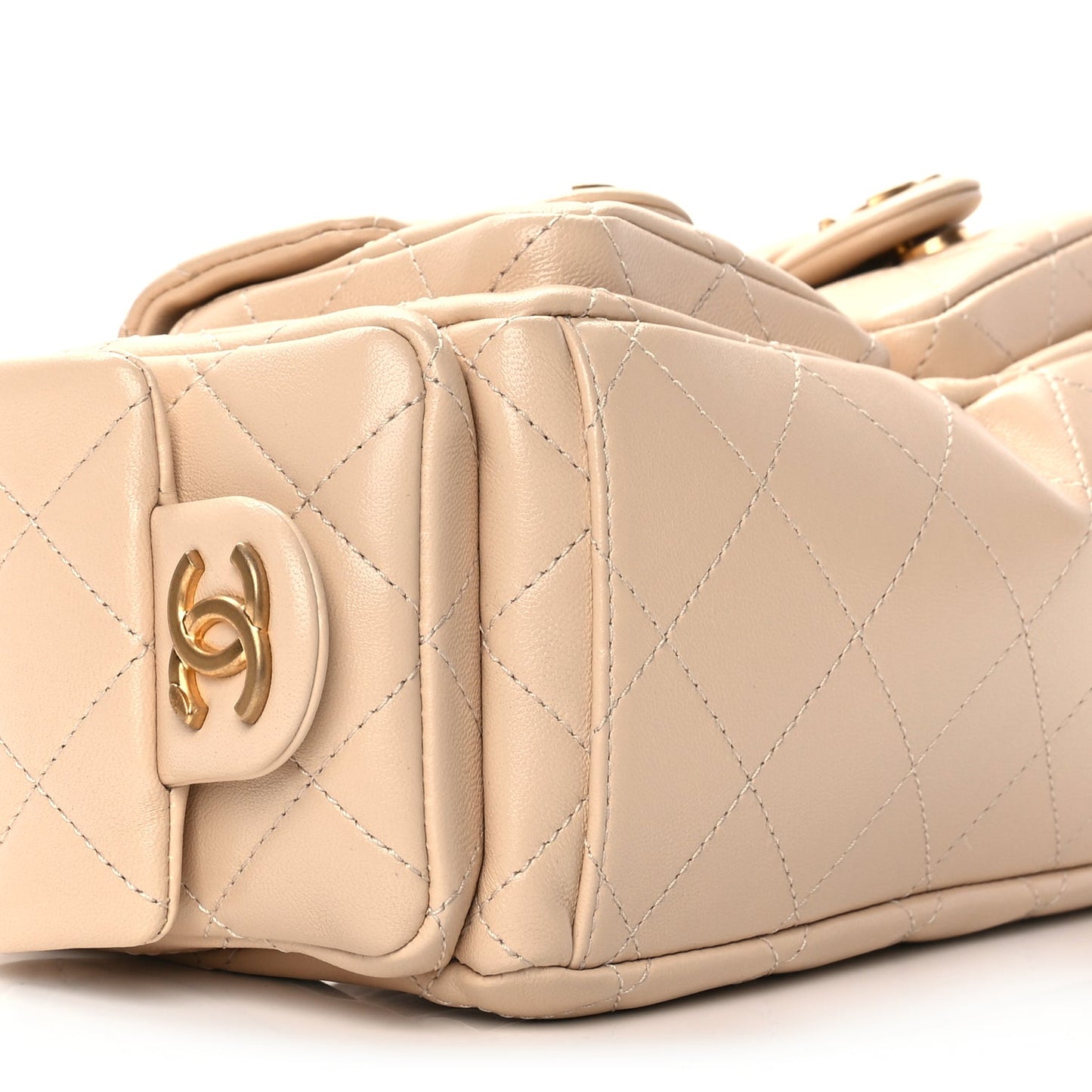 Chanel Shiny Lambskin Quilted Trendy Pockets Hobo Beige