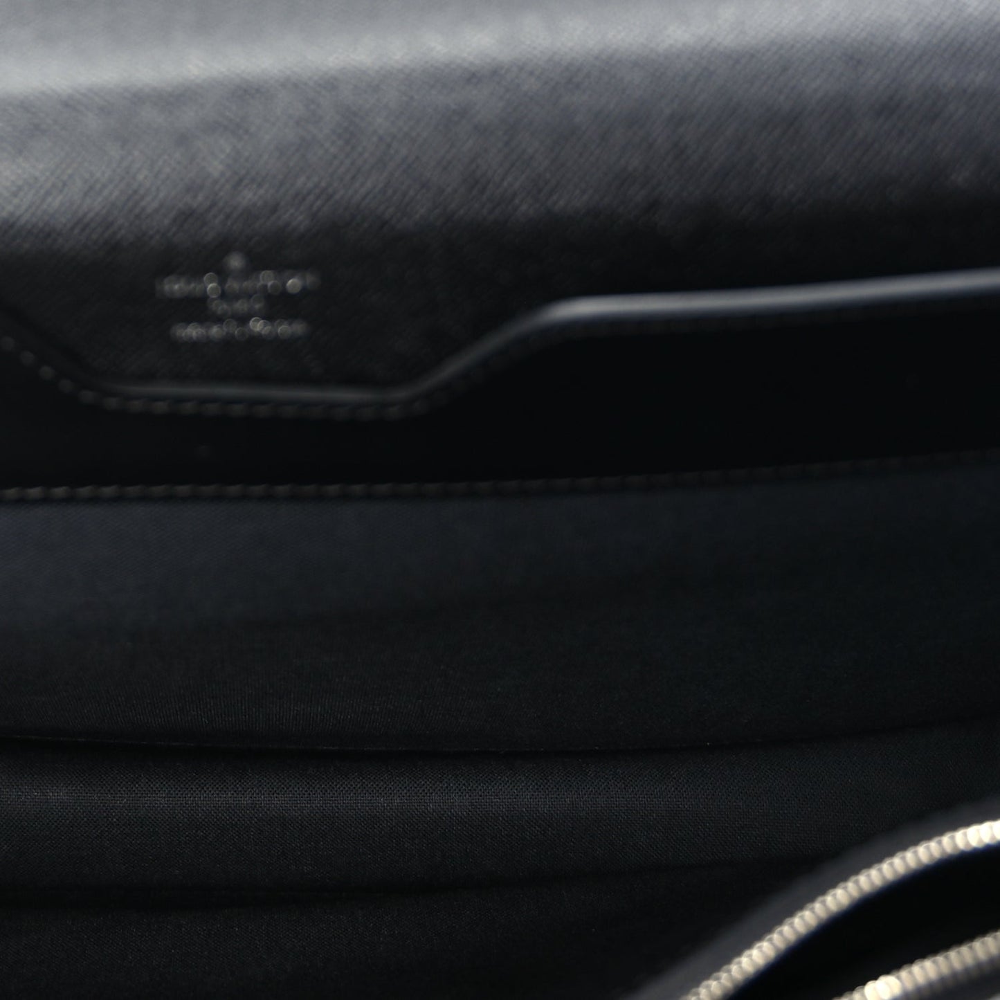Louis Vuitton Epi Robusto 1 Compartment Briefcase  Black