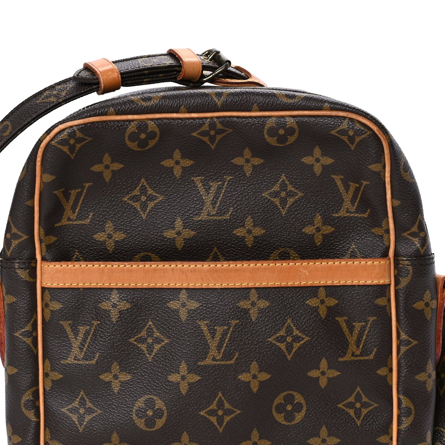 Louis Vuitton Monogram Danube 28