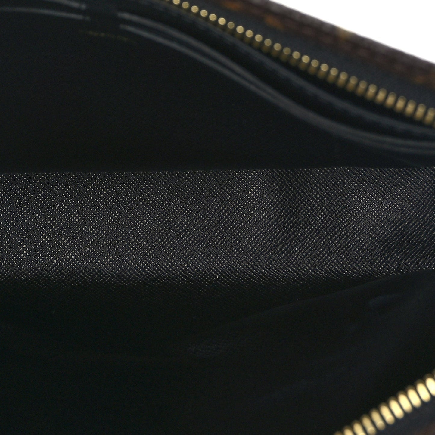 Louis Vuitton Monogram Poche Toilette NM