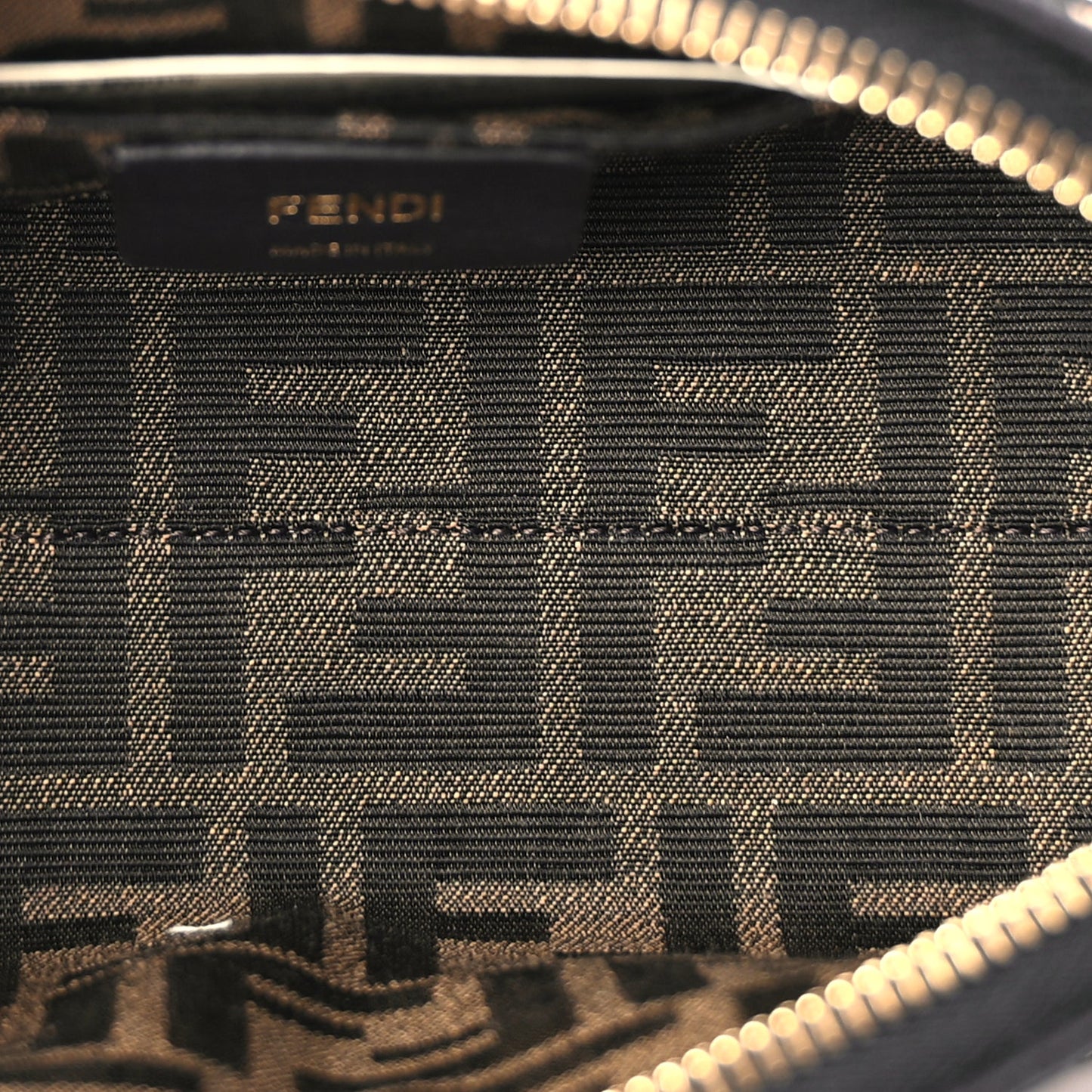 Fendi Raffia Chenille Vitello King Plexiglass Micro FF Mini By The Way Top Handle Boston Bag Naturale Black