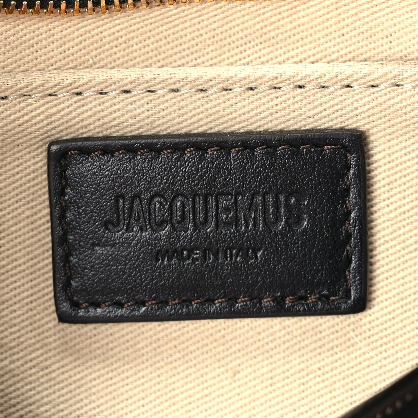 Jacquemus Smooth Calfskin Le Bisou Perle  Black