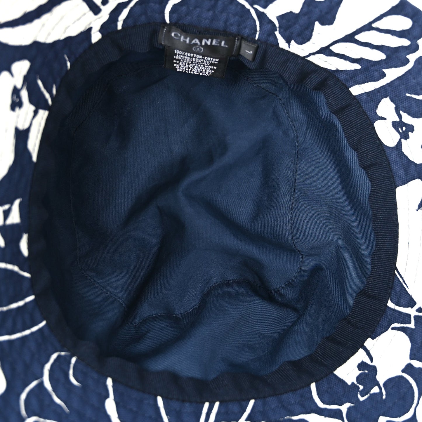 Chanel Cotton Canvas Bucket Hat L Navy Ivory