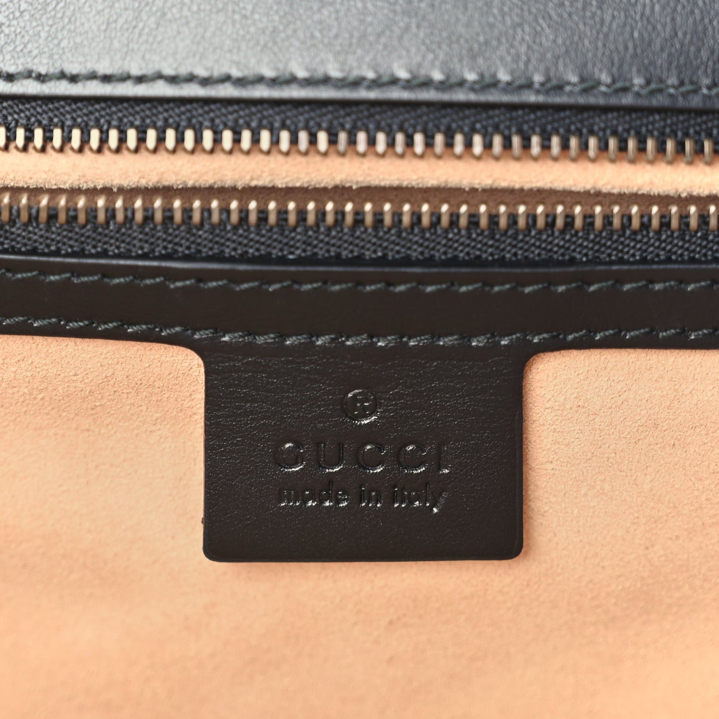Gucci Calfskin Matelasse GG Marmont Clutch Black