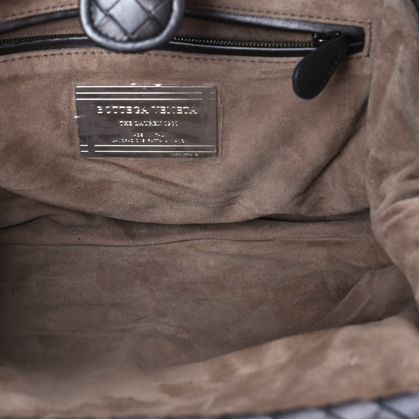 Bottega Veneta Nappa Intrecciato The Lauren 1980 Clutch Argento Ossidato
