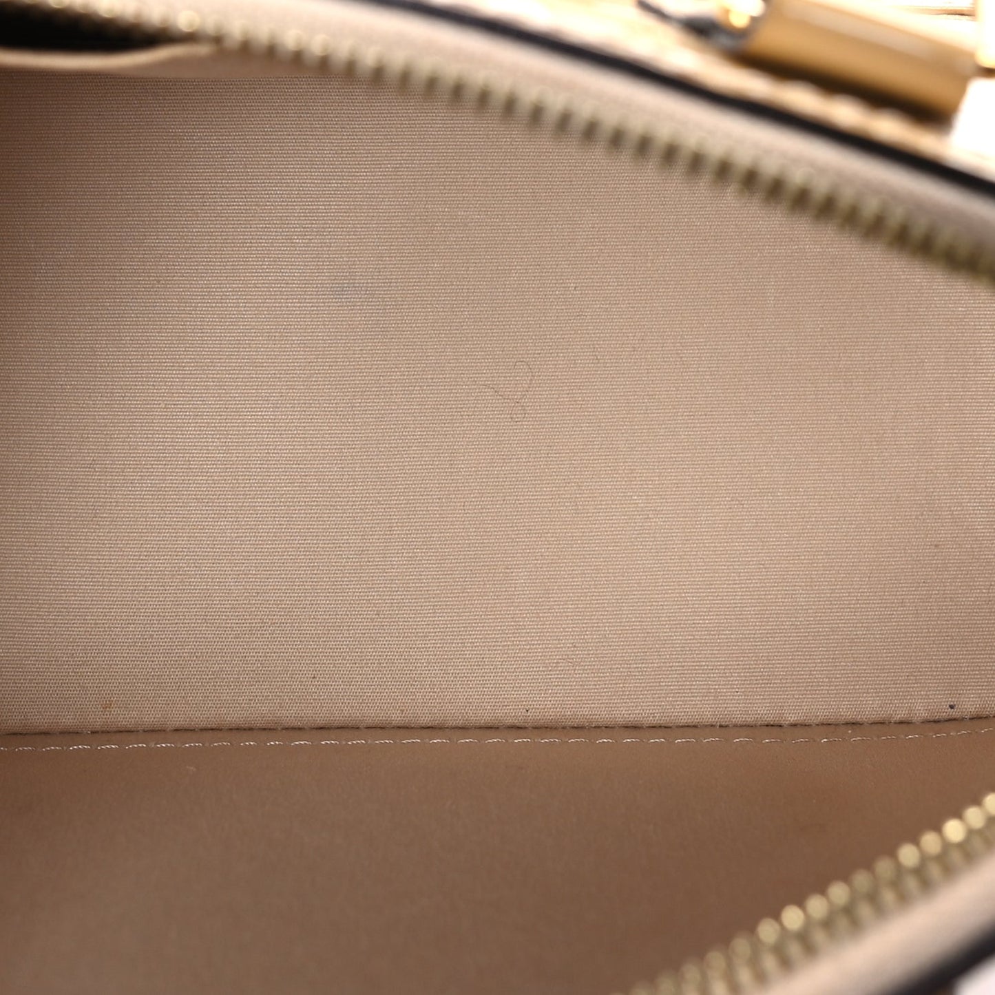 Louis Vuitton Vernis Alma BB Dune