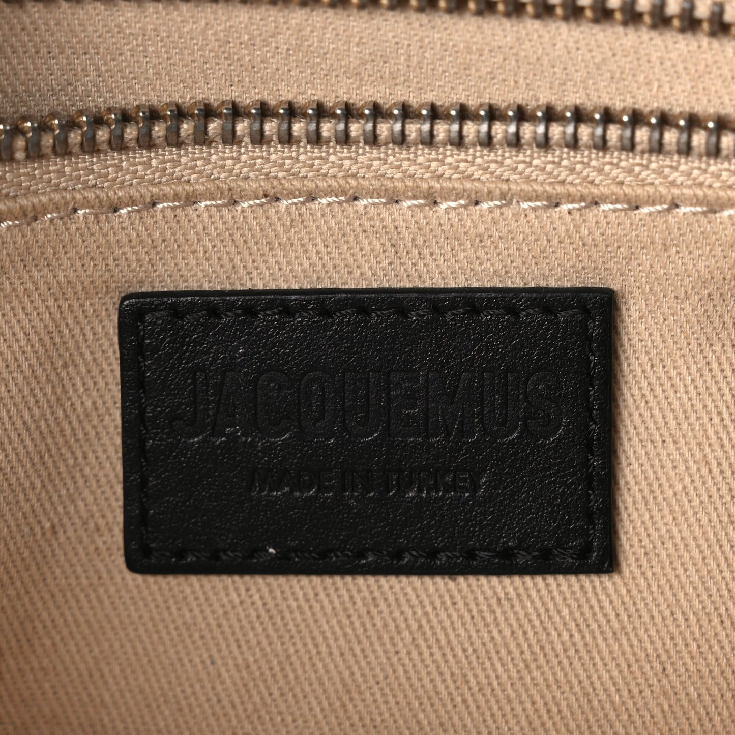Jacquemus  Smooth Calfskin Le Cuerda Horizontal Black