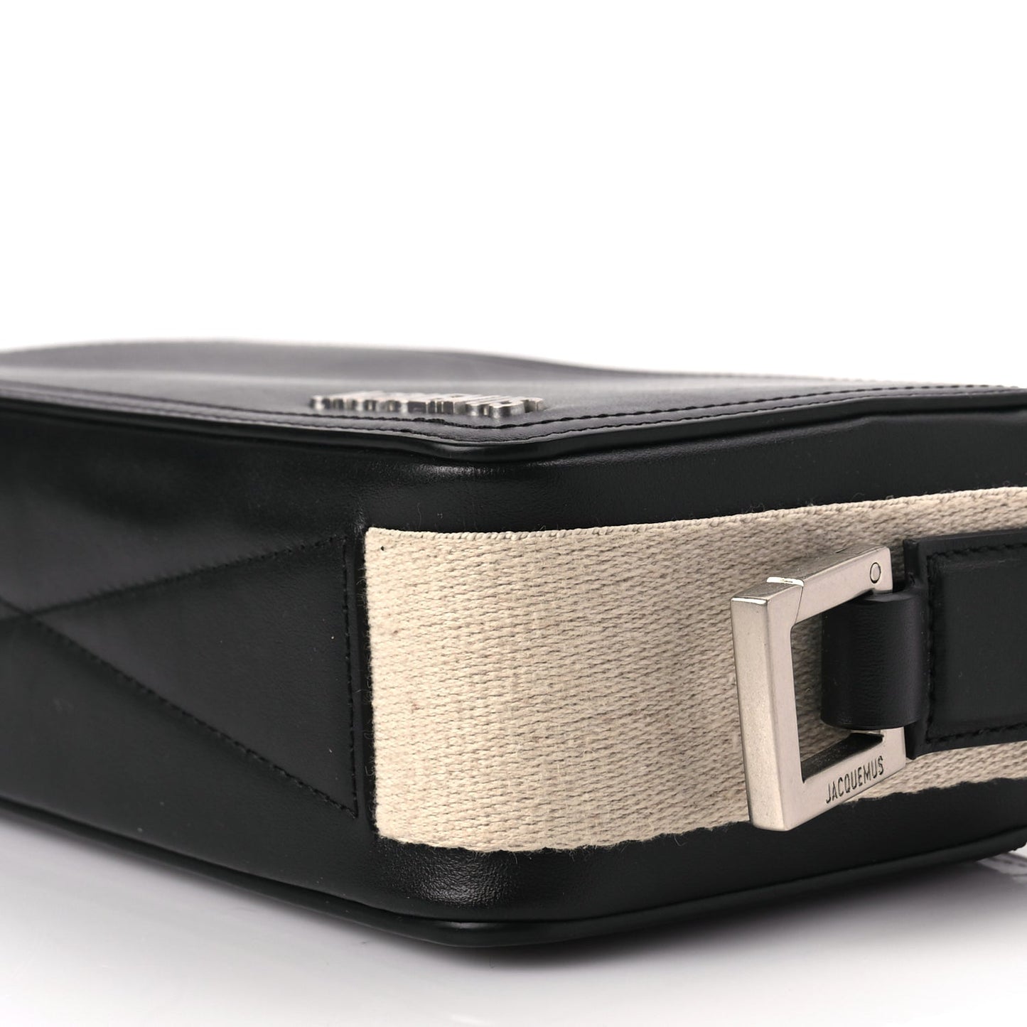 Jacquemus  Smooth Calfskin Le Cuerda Horizontal Black