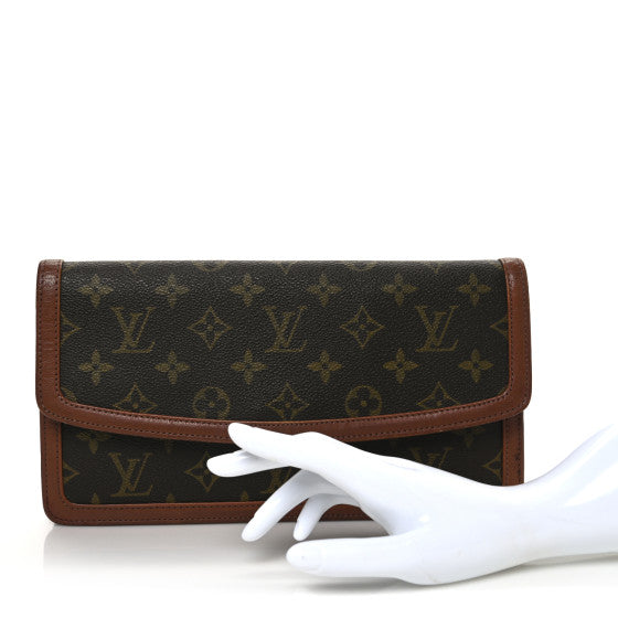 Louis Vuitton Monogram Pochette Dame 26