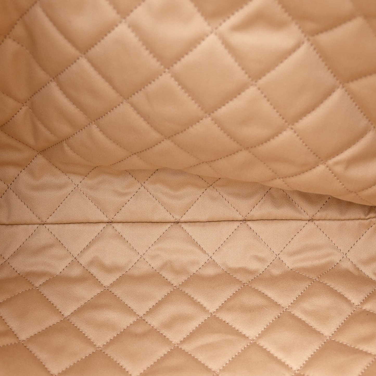 Chanel Shiny Calfskin Quilted Small 22 White