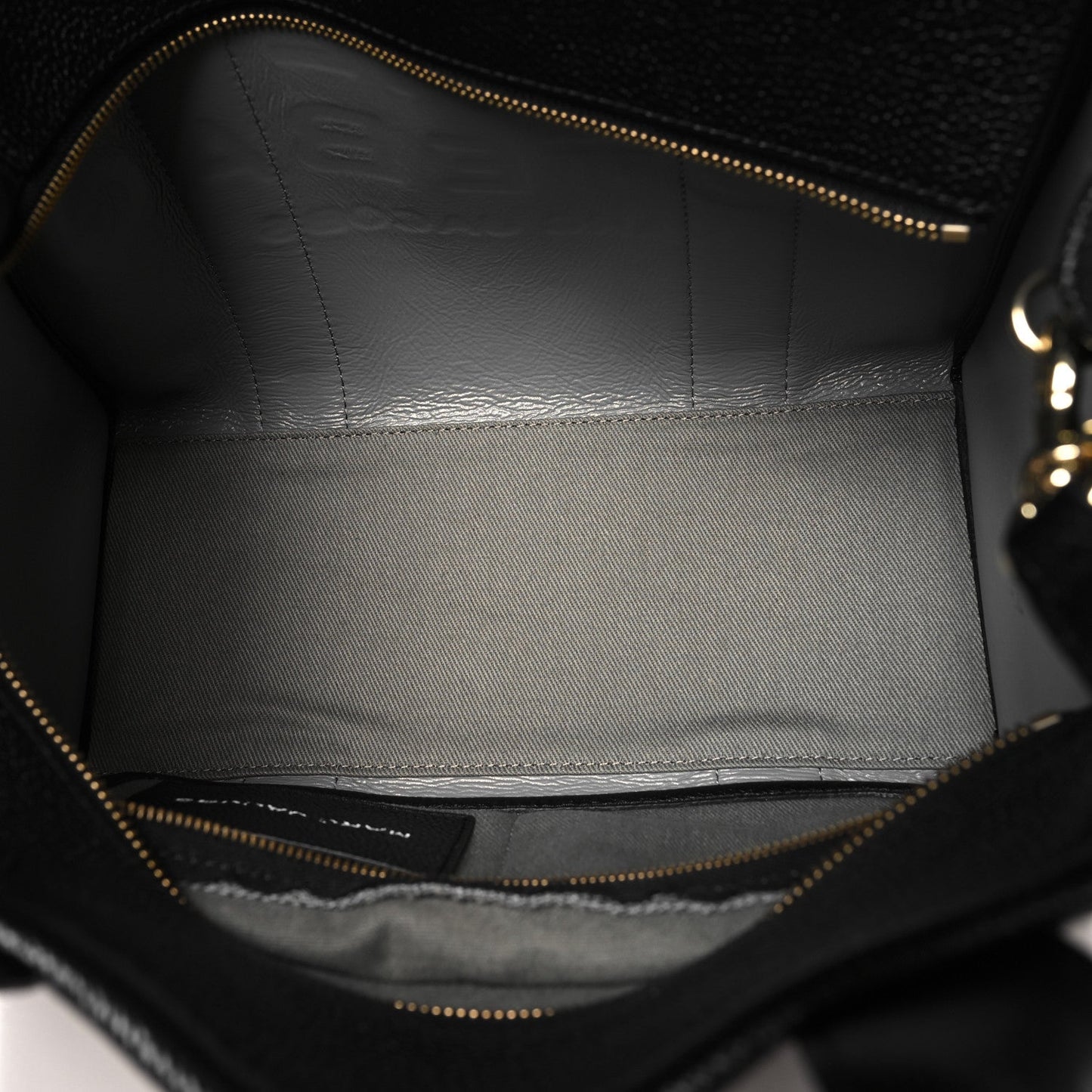 Marc Jacobs Grained Calfskin Medium The Tote Bag Black