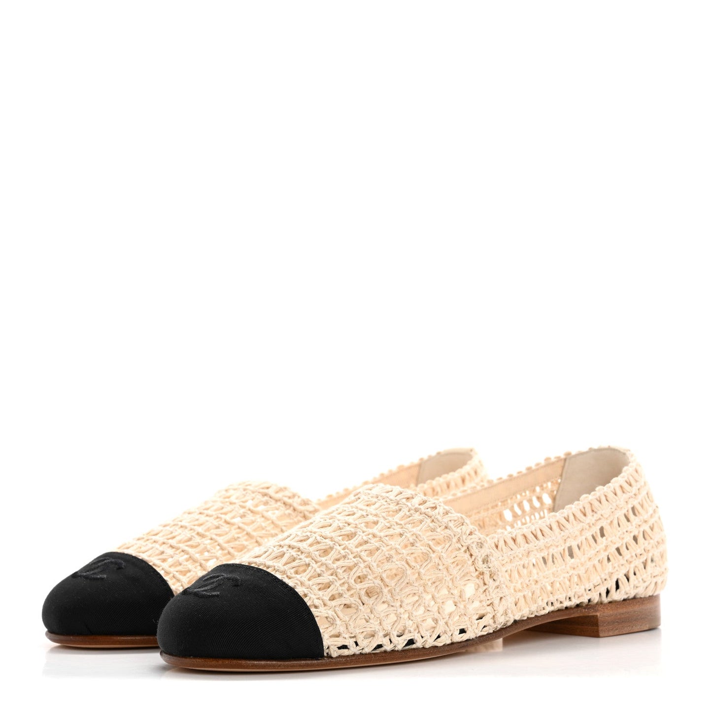 Chanel Knit Grosgrain Cap Toe CC Moccasin Loafers 35.5 Ivory Black