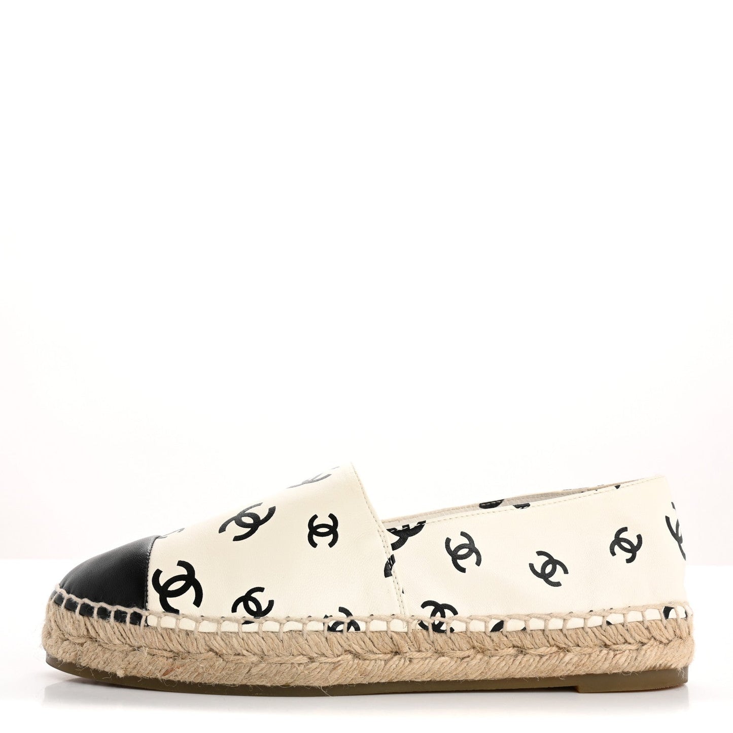 Chanel Lambskin Printed CC Espadrilles 38 White Black