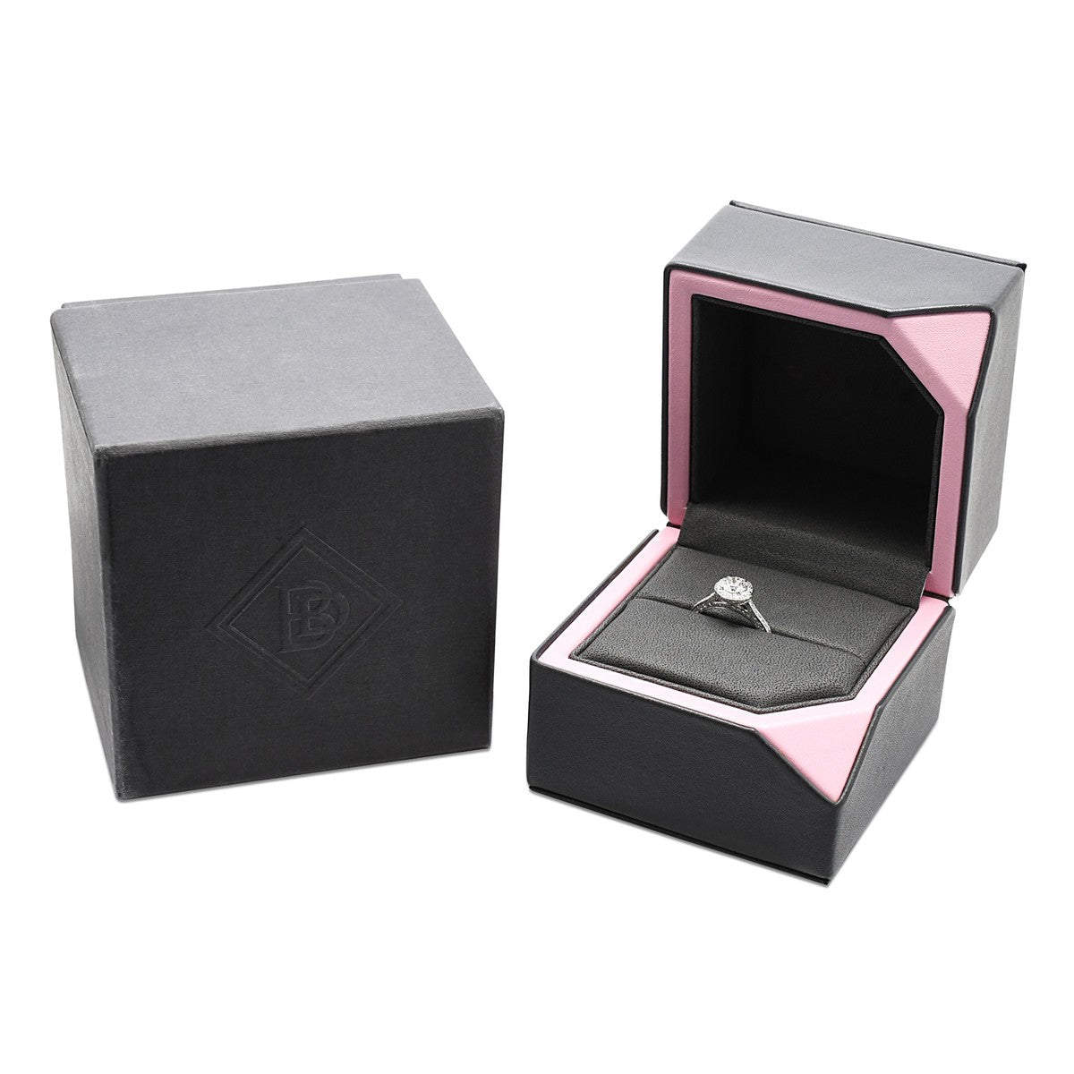 Boodles Brilliant Cut Diamond Halo Design Ring, Diamond Shoulders - Platinum