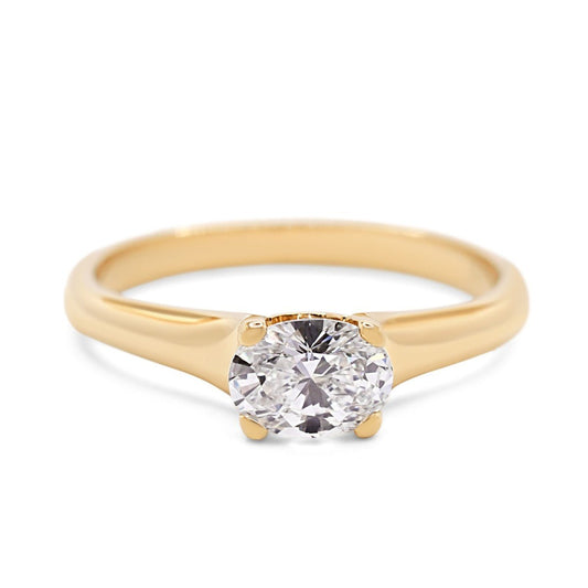 Certificated Oval Brilliant Cut Diamond Ring - 18ct Yellow Gold