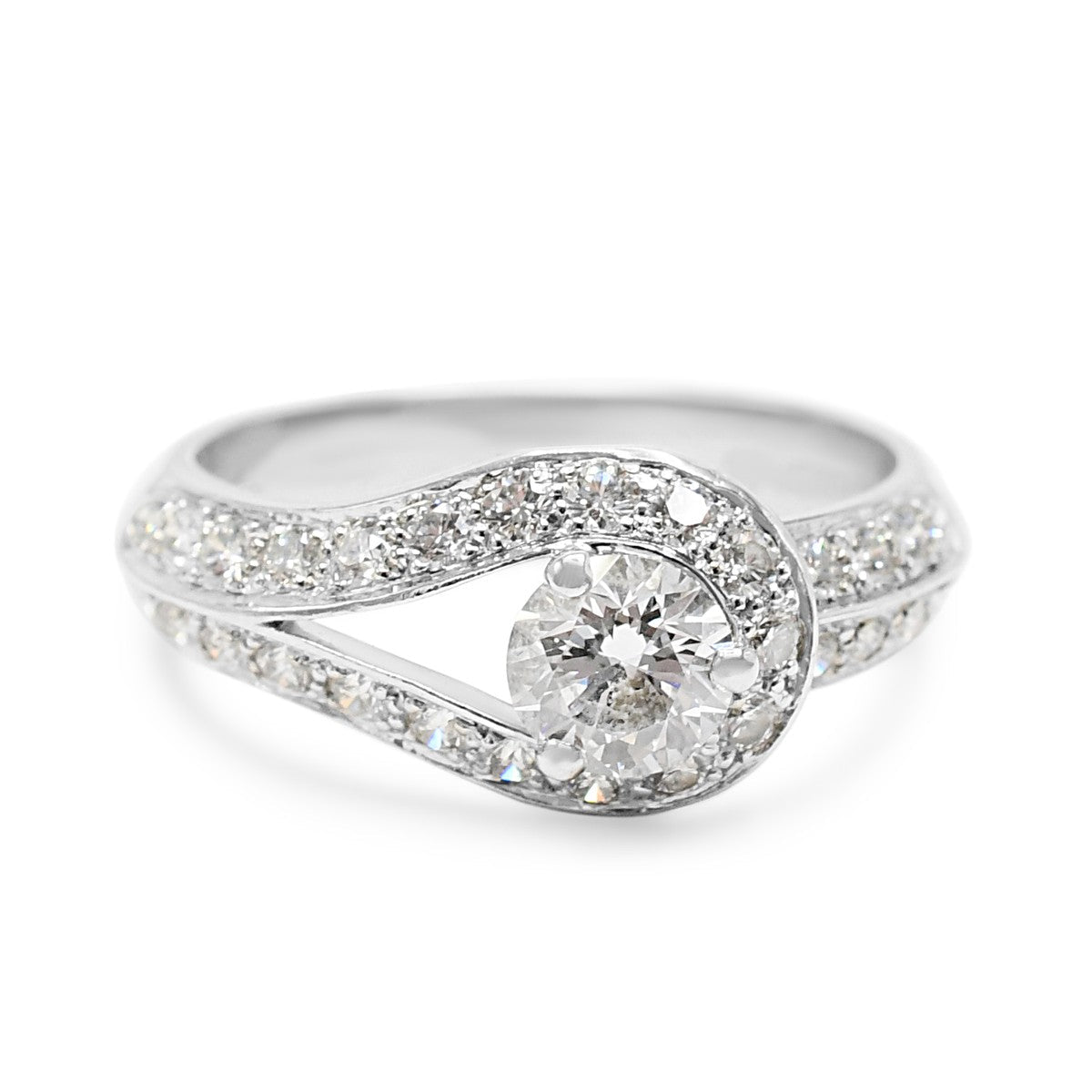 Van Cleef & Arpels Couture Solitaire Diamond Ring - Platinum